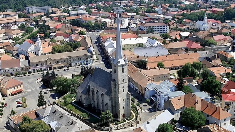 Dejenii cer o schimbare în fruntea Primăriei: După trei mandate, primarul Morar Costan este perceput ca o frână pentru progres