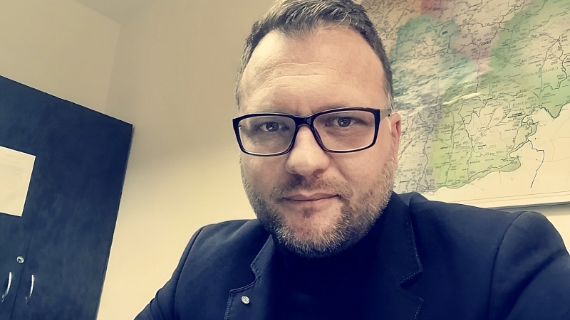 Cristian CHIFOR: Cum își omagiază “ADMINISTRAȚIA DEJEANĂ” înaintașii. “Casa policlinicii CFR”, casa marelui patriot, om politic și om de cultura dr. Theodor Mihali