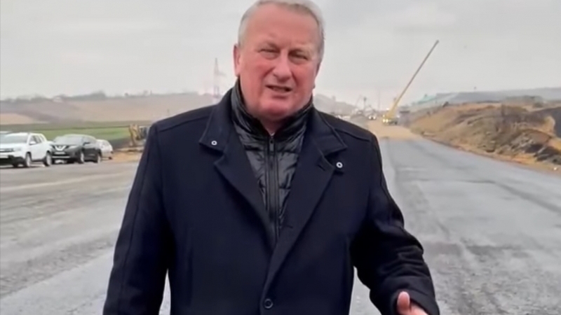 Deputatul Remus Lăpușan - Dă o lecție de decență politică într-o Românie a panglicilor și aplauzelor gratuite
