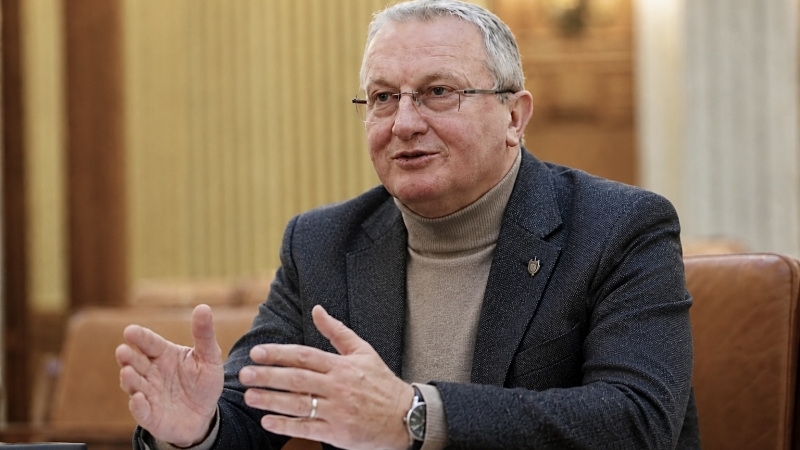 Noua lege a salarizării trebuie să aducă echilibru, nu noi inechități - declarǎ deputatul Remus Lǎpuşan 