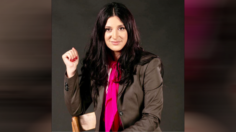Alina Alexandroaie și povestea din spatele aranjamentelor florale Magenta: „De mică am învățat că un strop parfumat și colorat de natură vie însuflețește o casă”
